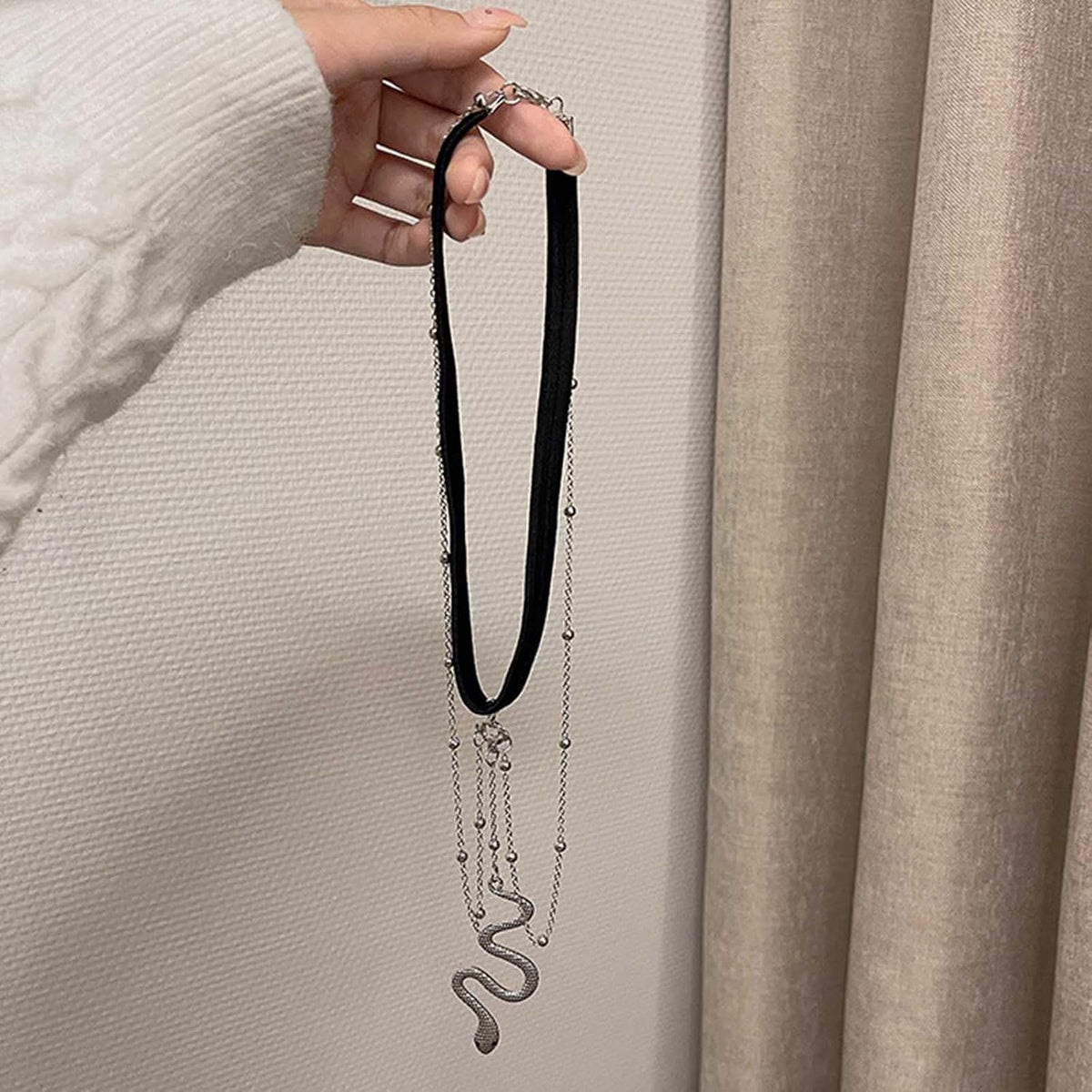 Serpent Leg Chain